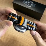 Ceas sportiv cu curea din titan futurist și funcțional