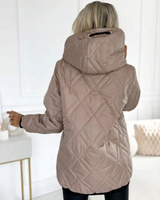 Jacheta matlasată cu glugă și croială confortabilă pentru femei®