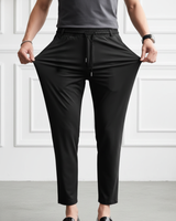 Pantaloni elastici e regolabili da uomo®