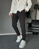 Pantaloni moderni e versatili da uomo®